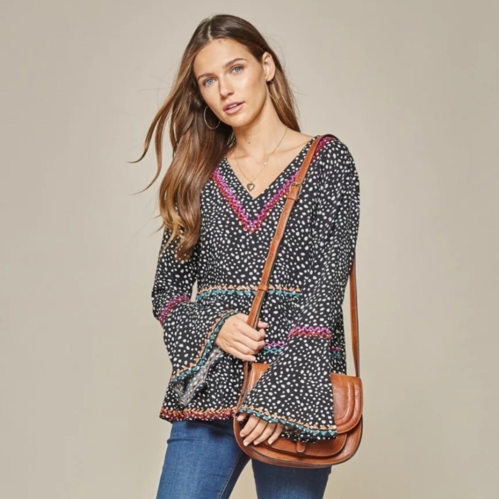 Savanna Jane Spotted Embroidered Bell-sleeve‎ Top